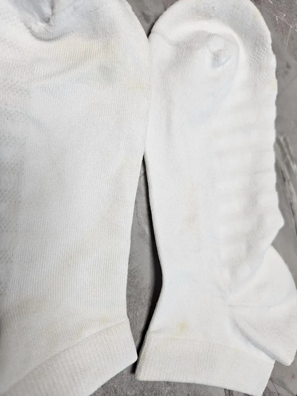 발이 조금 커서 300mm 신발을 싣는데 
