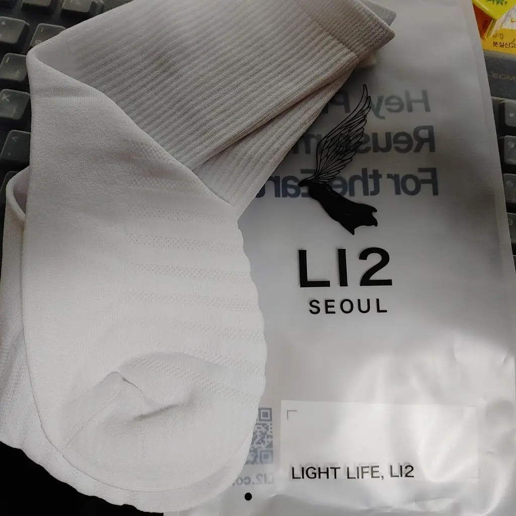 다른 제품 신어보고 좋아서 리커버리 크루삭스도 도전해 봅니다.
