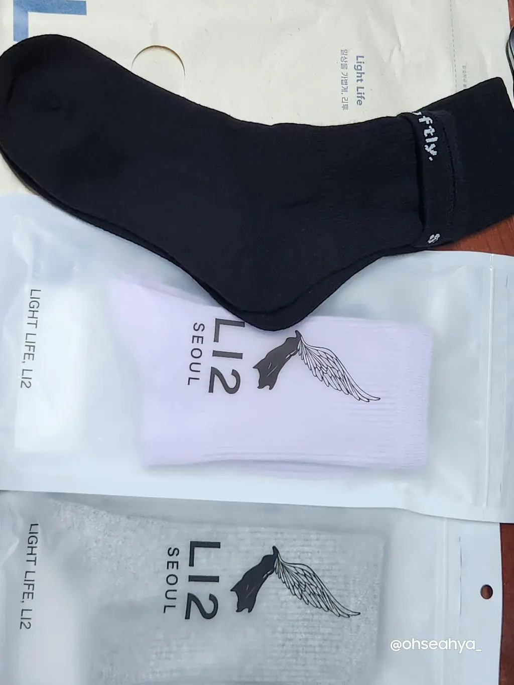 발바닥 통증으로 운동화를 신어야 하고
