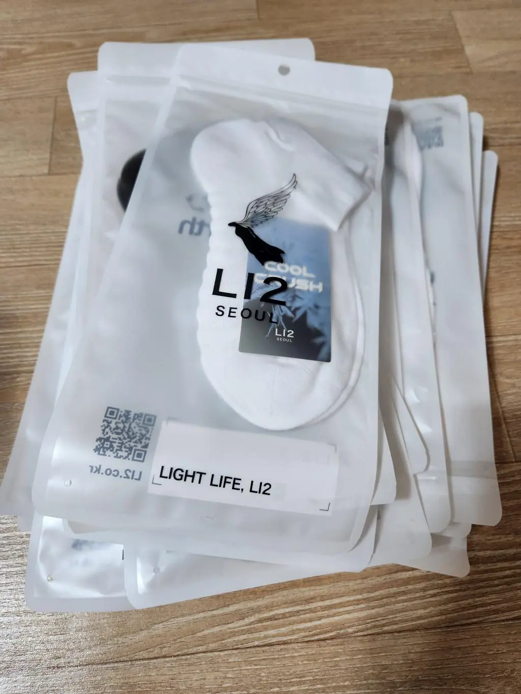 제가 좀 예민한 성격이라서 발가락부분 바느질이 신경이 많이 쓰이는편이라서 광고보고