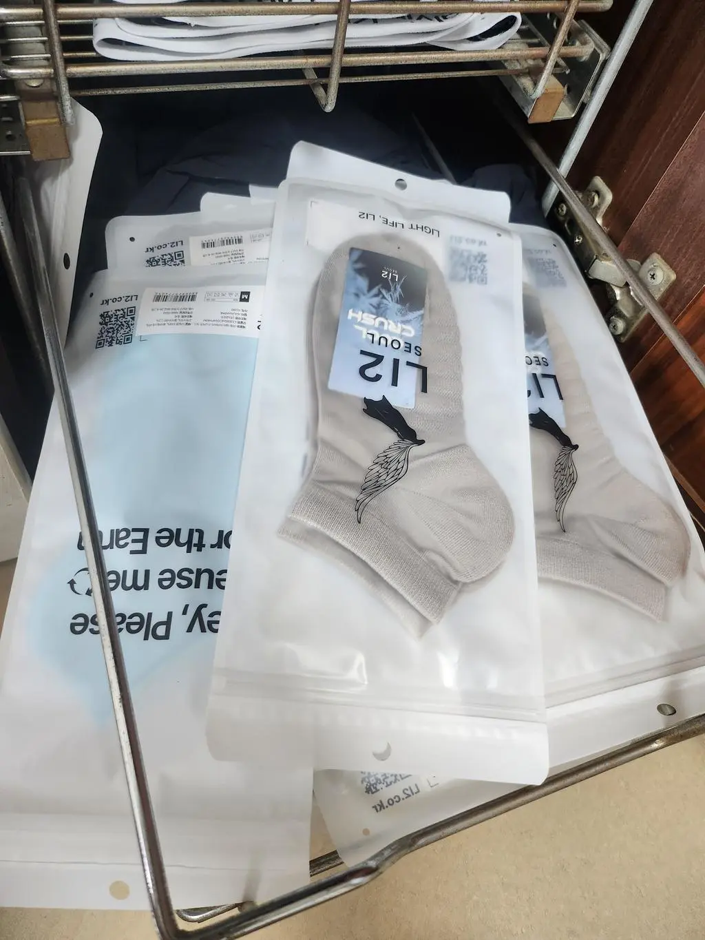 보풀이 금방생기는거빼곤 발이편해서 계속
