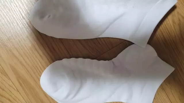 작용하면 시원해서 발에 피로가 덜할것 같아요
