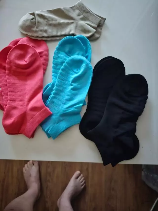 편하고 가성비 좋은 양말입니
