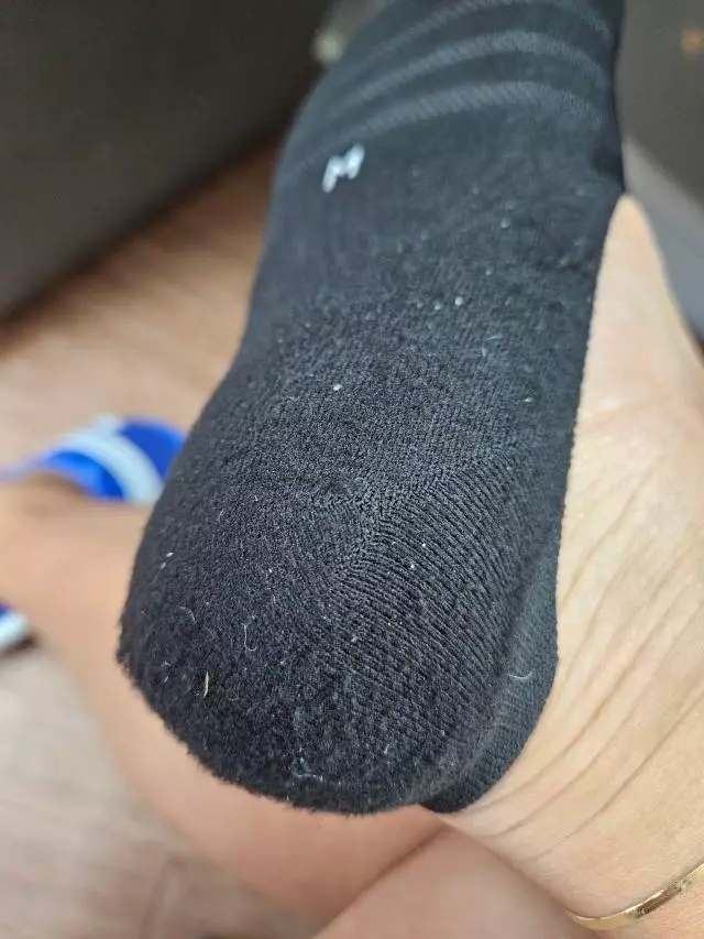 시원한지는 잘 모르겠고 보풀같은게 한번신고는... 사이즈랑 잘밎고 편하긴해요
