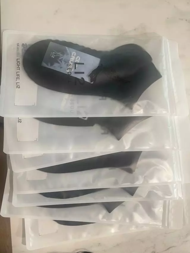 적당히 착용할만하네요
