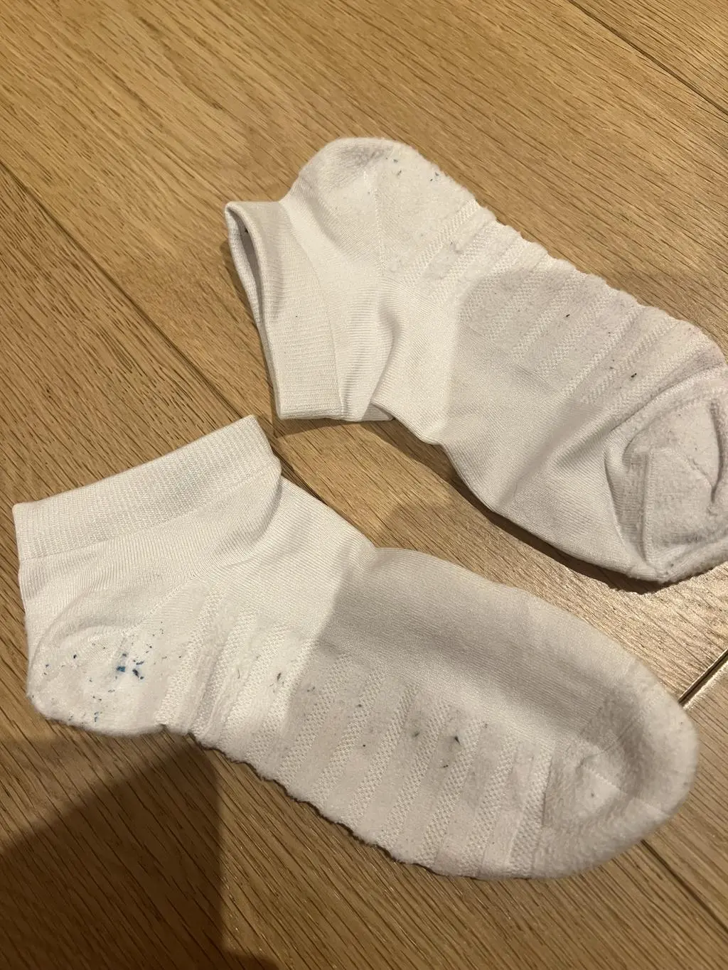 리투에서 처음 구매해봅니다. 상품평이 너무 좋고 감사제를 하길래 망설임없이 구매했습