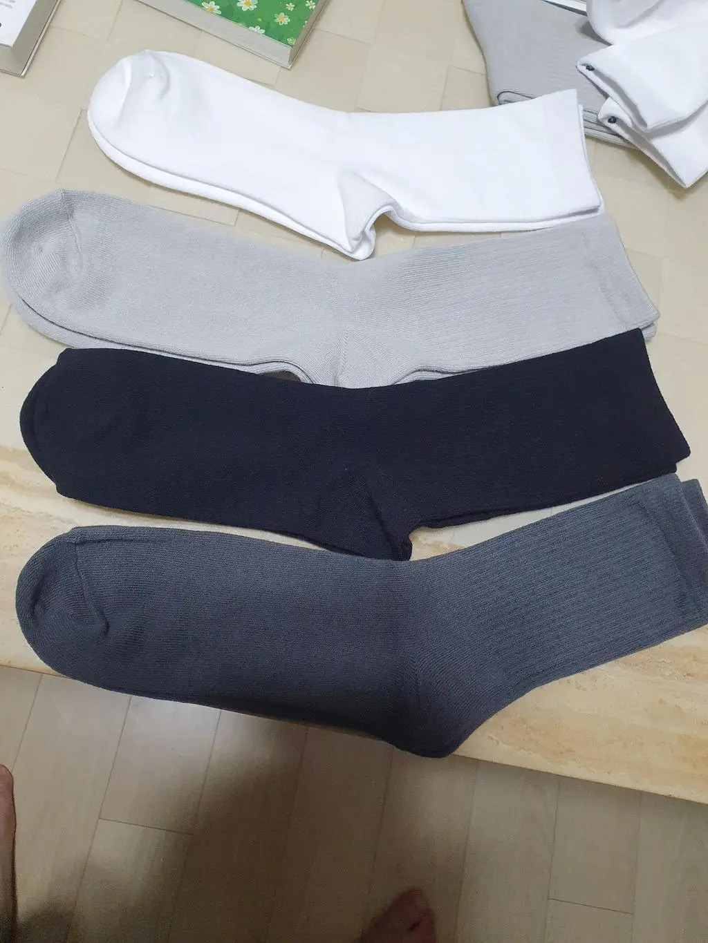 면이 부들부들하고 착용감도 편하고 너무 좋아요~~ 
