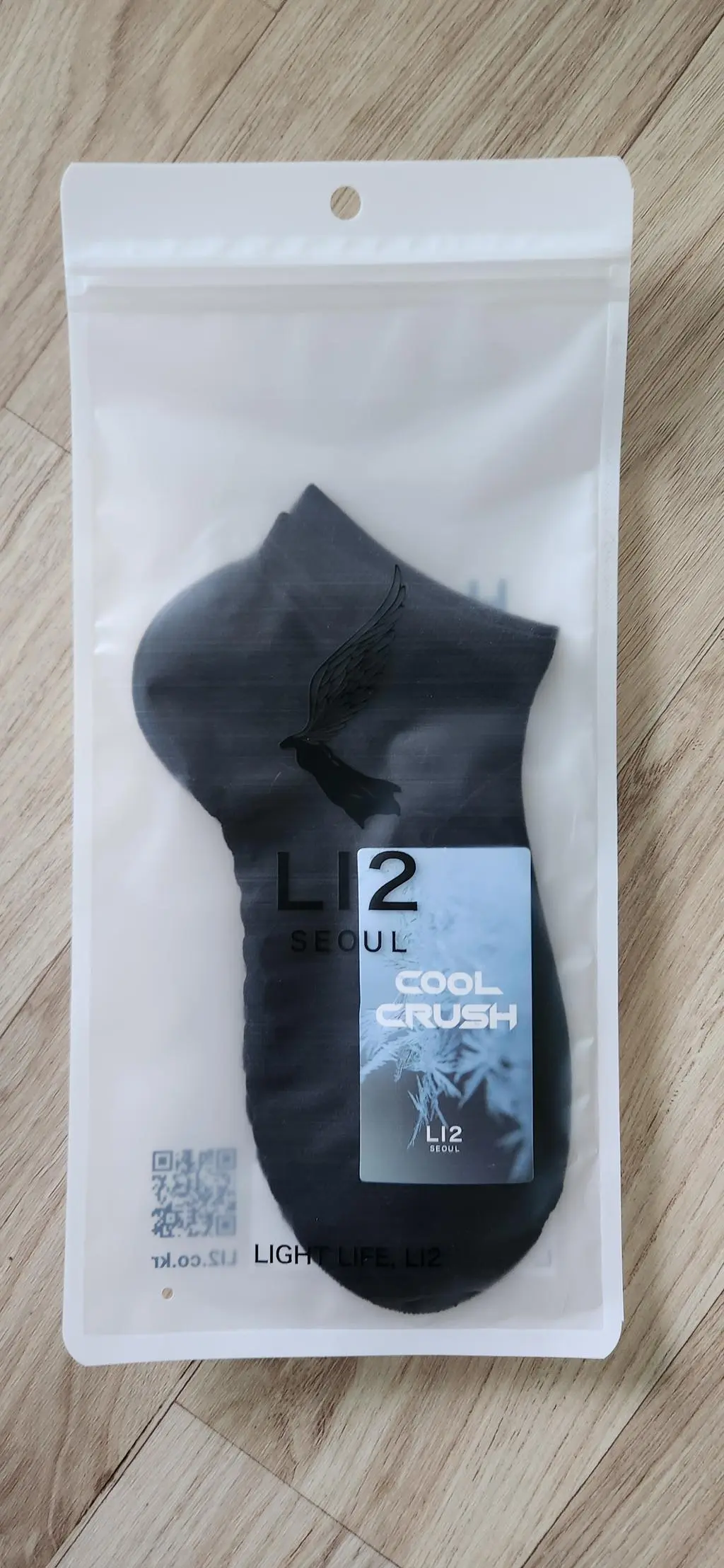 평소 신발사이즈가 250이라 S를 주문했는데
