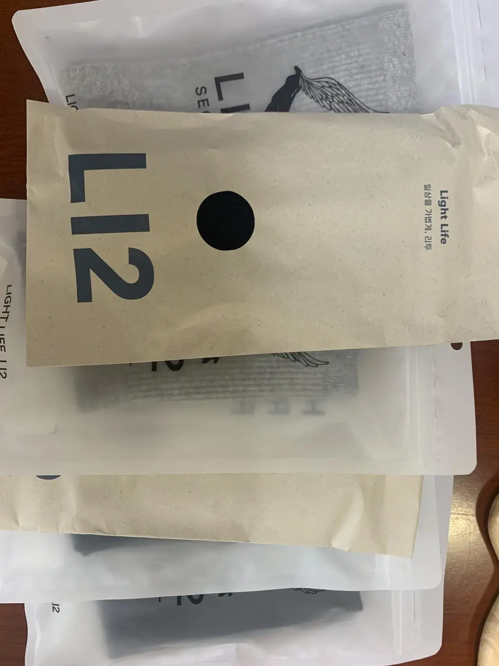 혹시나하는 마음에삿는대 와~~~^^ 정말편해요 온종일서있는직업이라 하체쪽은 다아팠는