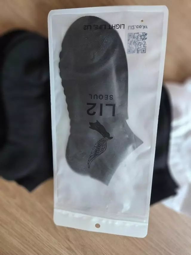 부드럽고 착용감도 좋고 깔끔하니 너무 마음에 들어요 후회없는 선택인것같아요.
