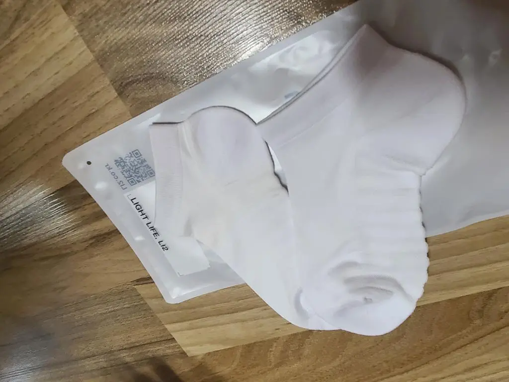 쿠션 좋고 부드럽습니다. 
