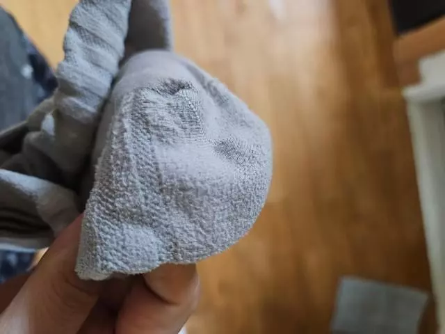 하번 빨았더니 앞쪽에 보푸라기가 일어나네오
