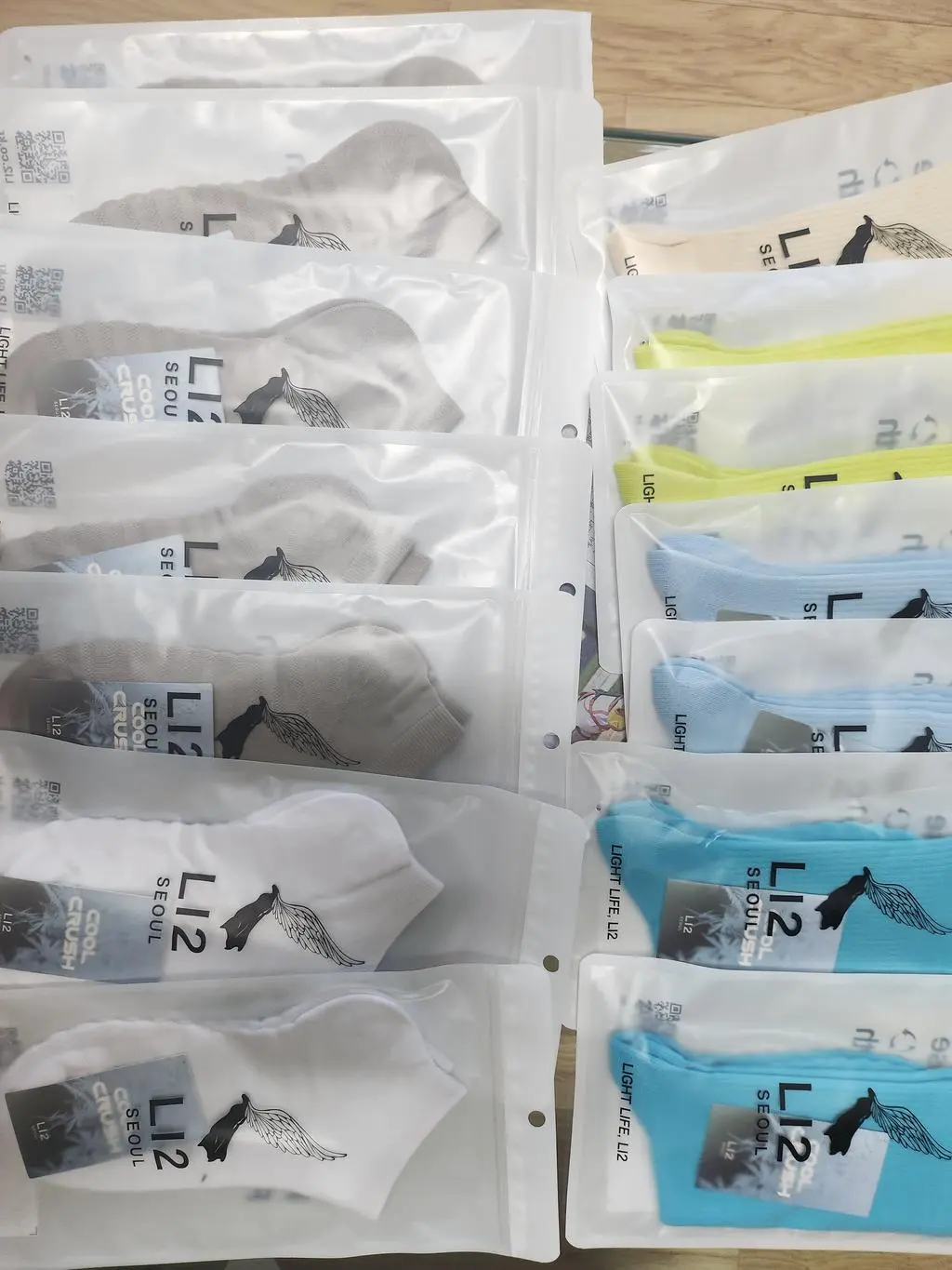 런닝 양말을 큰 기대를 가지고 재품을 처음 구압하였는데 기대이상으로 하이 퀄리티라 