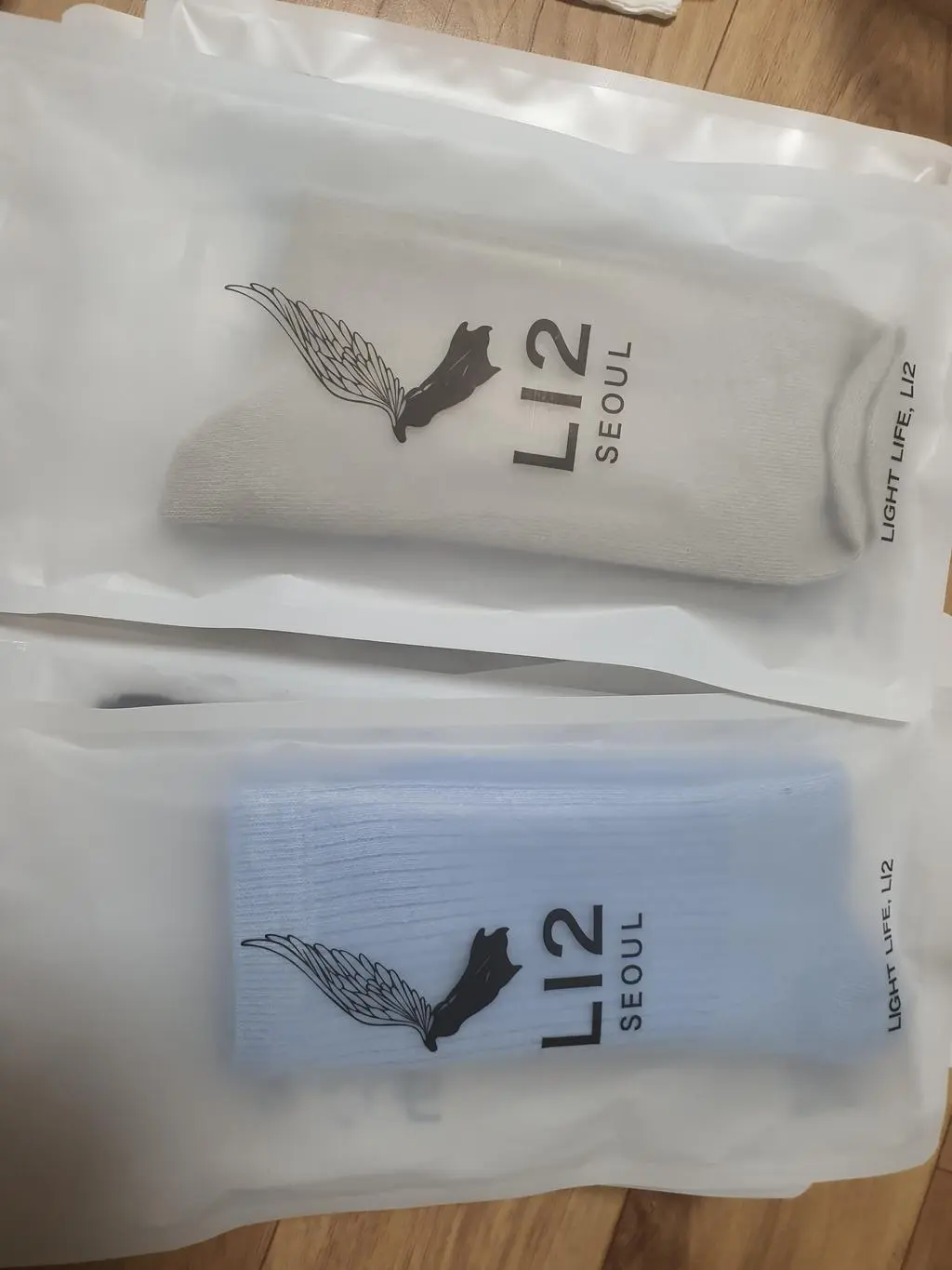 신어보니 잘맞고 착용감도 좋네요