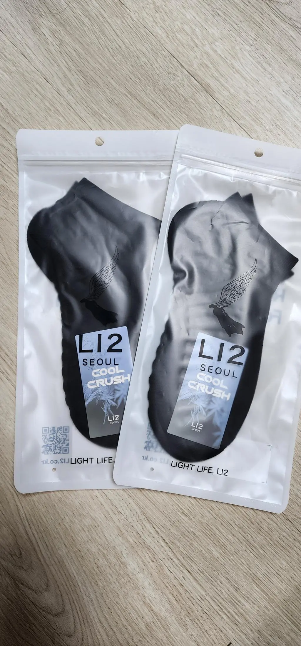 발에 딱 감기고 엄청 편합니다.