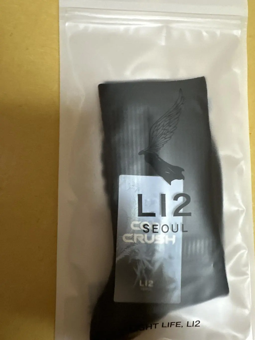 브랜드 양말 보다 더 부드럽고 짱짱 합니다 엄지 발가락이 새양말을 신어도 하루면 구멍