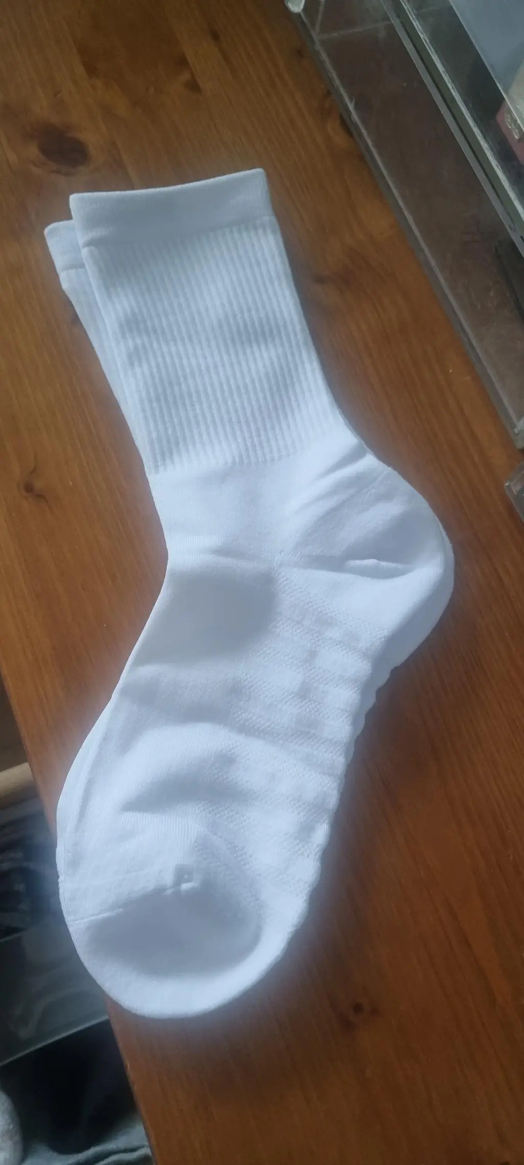 폭신하고 발이 착 감겨서 러닝할때 아주 편해요