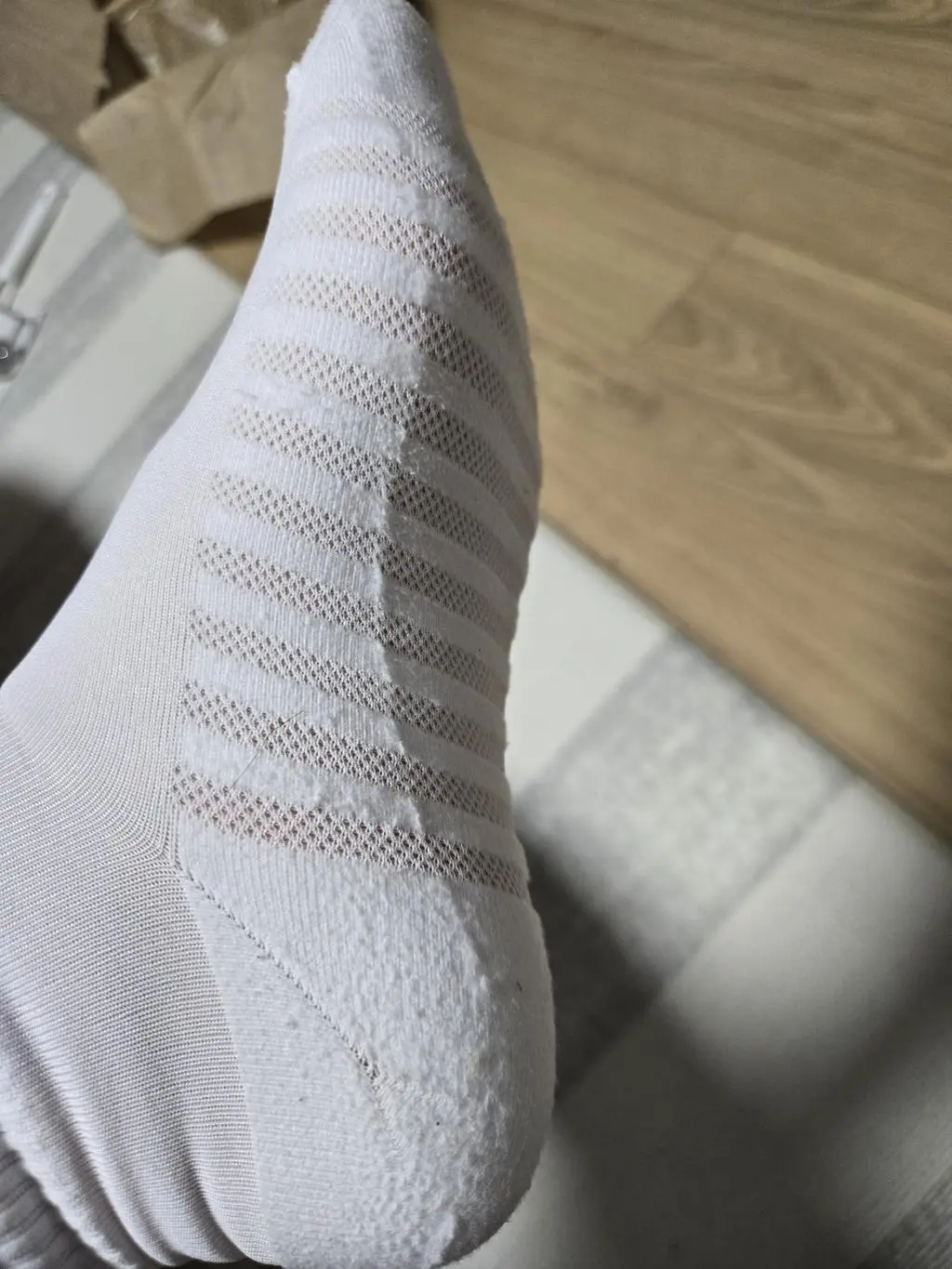 새거 런닝 5키로 하고나니 망가지네요