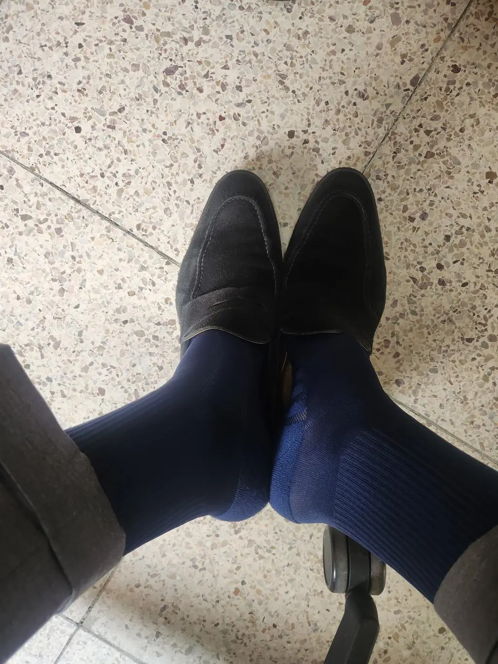 구두를 신었을때의 쿠션과 착용감이 너무 좋습니다
