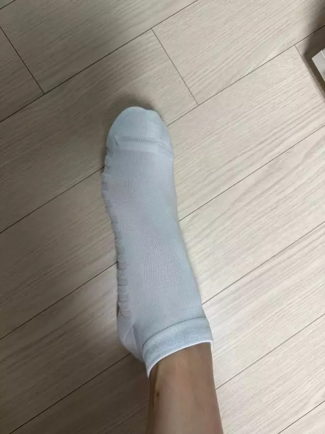 편하게 잘신고있어요
