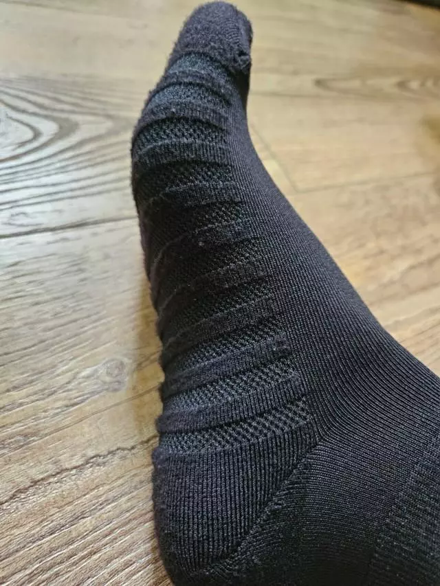 가게일 때문에 좀 뛰어다니거나 오래서있는날엔 발이 너무 아파서 조금이나마 도움이 될