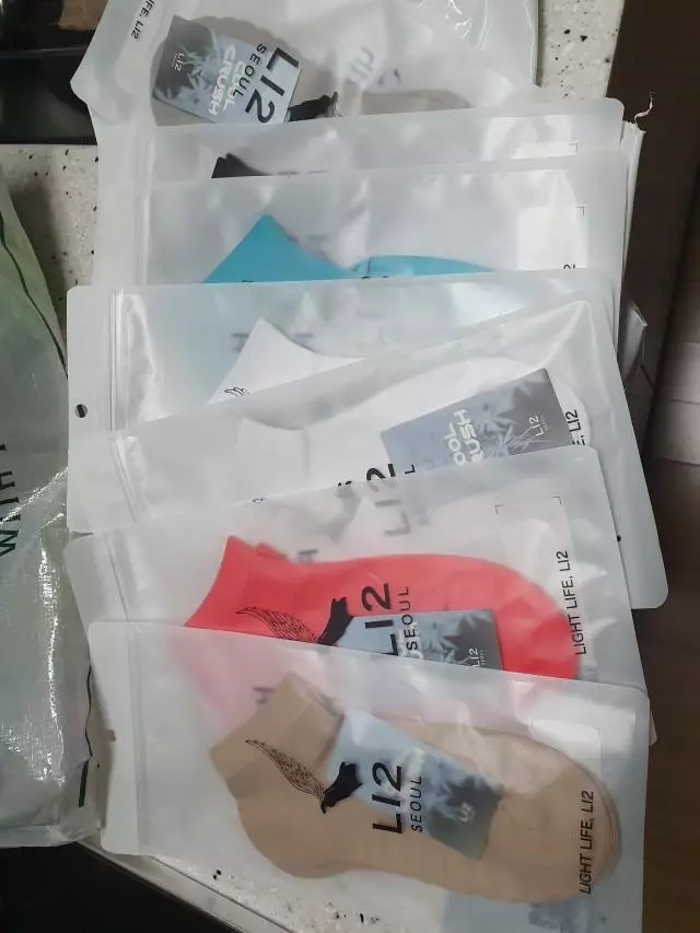 장점;색상도이쁘고편하다 단점;보플이너무심하고일반면에비해때가잘안빠진다
