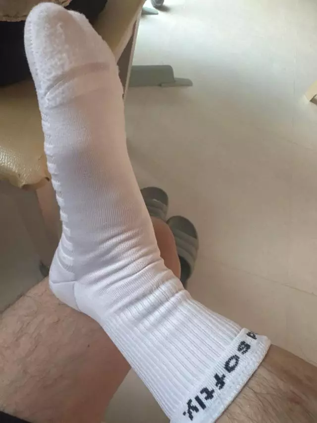 발바닥도 편하고 부드러워서 좋은데 다만 한가지 아쉬운 부분이ㅜㅜ양말 바닥이 신발 바