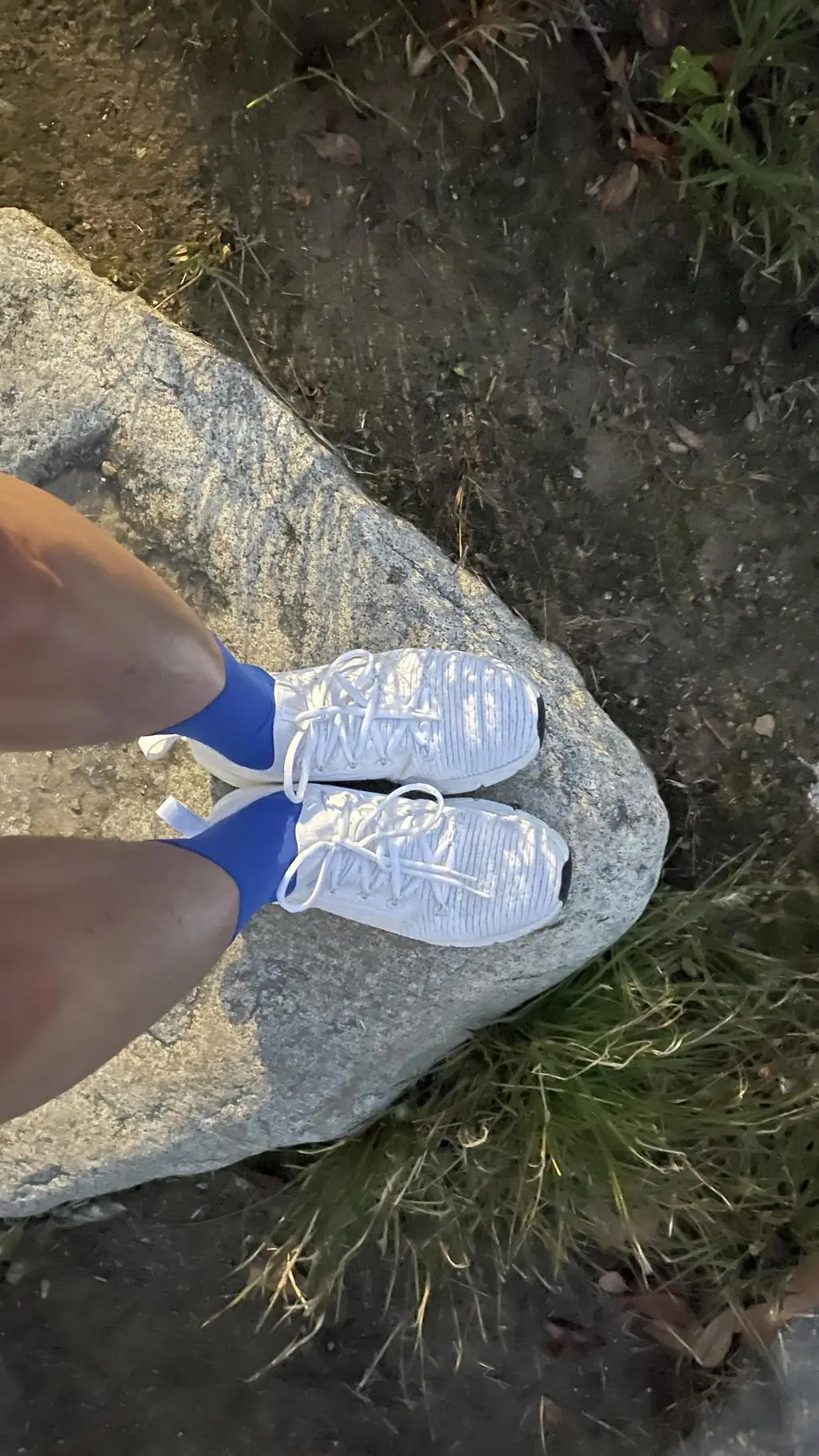 첫 구매인데, 기존 러닝 삭스와는 좀 다른거 같아요. 예전부터 인진지 신었는데, 훨씬 