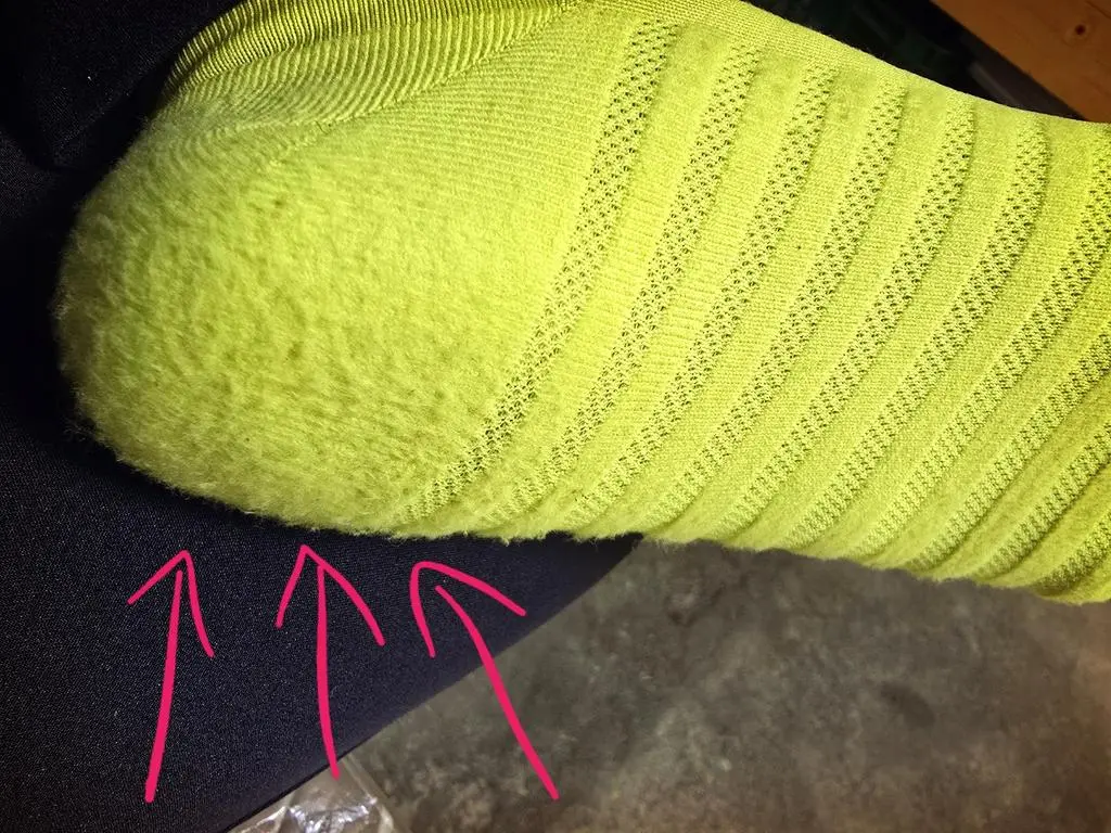 양말은 보드랍고 좋아요...컬러도 다양하게 선명하고 이쁘고..
