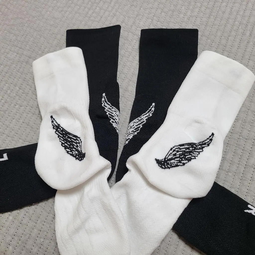 오오.. 저 발235라 보통 S사이즈는 처음에 맞아도
