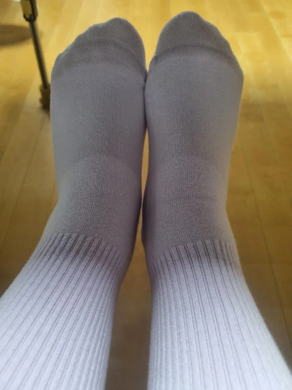 발이 작은편이라 양말신으면 돌아가고 그래서 착 감기는 양말 구하는게 어려운데 이건 