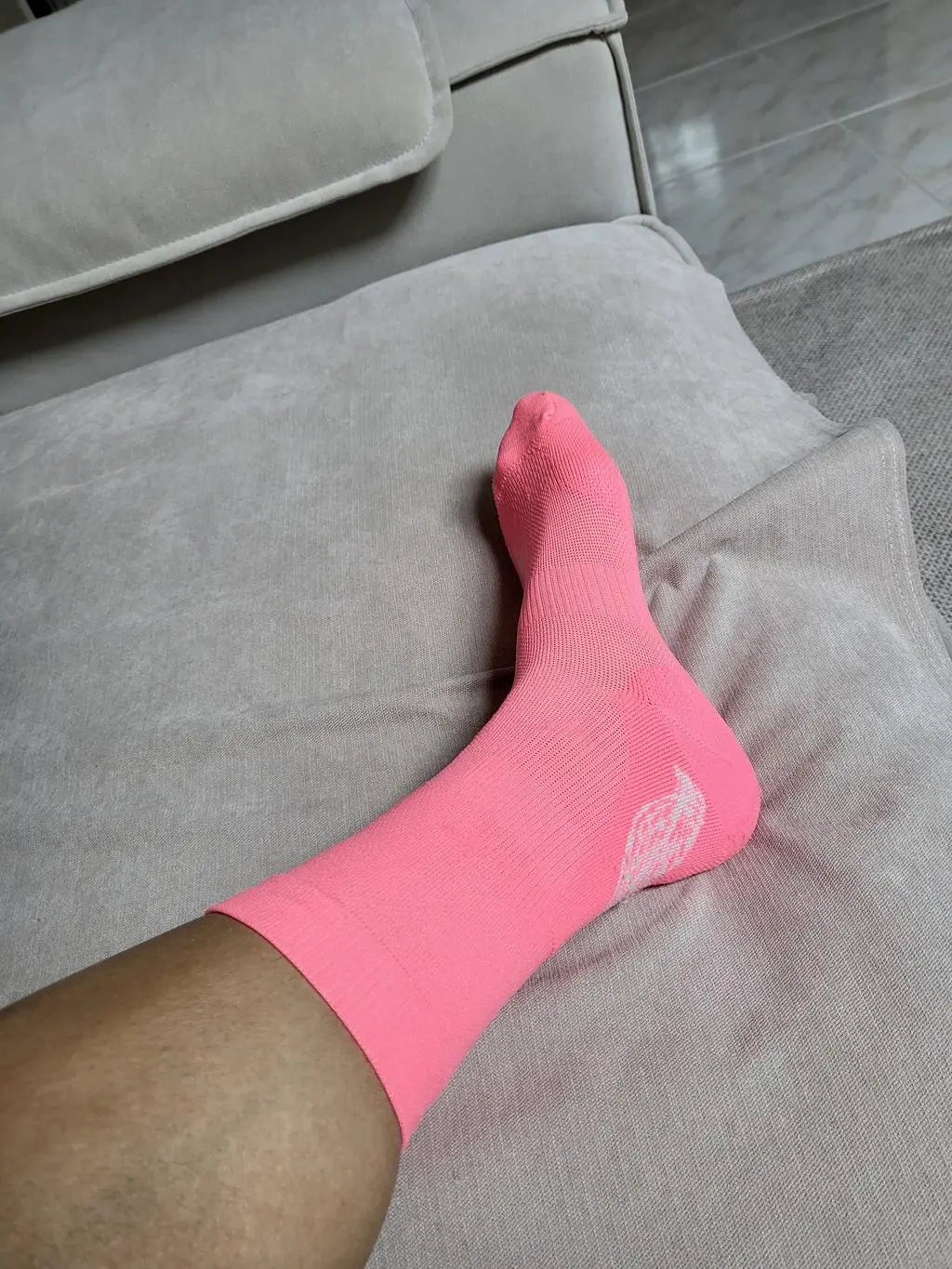 너무 두껍지도 너무 얇지도 않고
