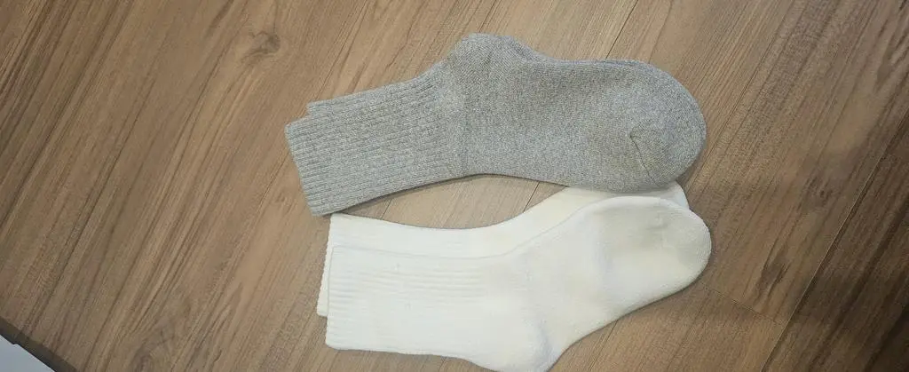 발이 항상 차가운데  도톰하고 따뜻하고 편하고 좋아요