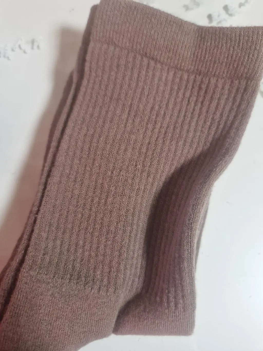 발가락거슬림 없고 발목조임이나 흘러내림없어서 좋음