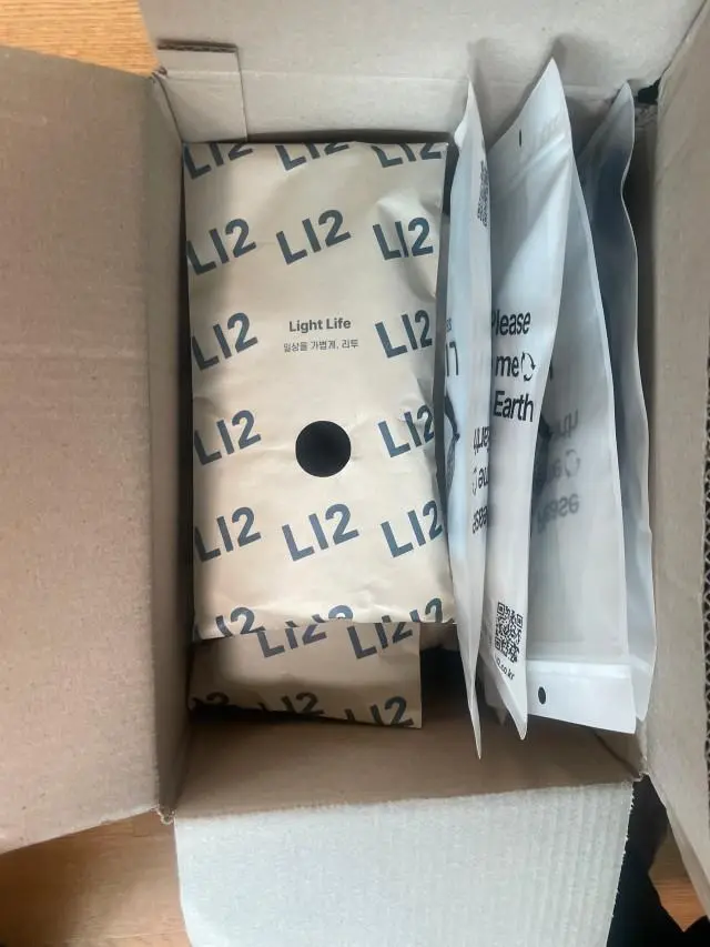 겨울용 제품 써보고 만족해서 다른제품들로 재구매 합니다-
