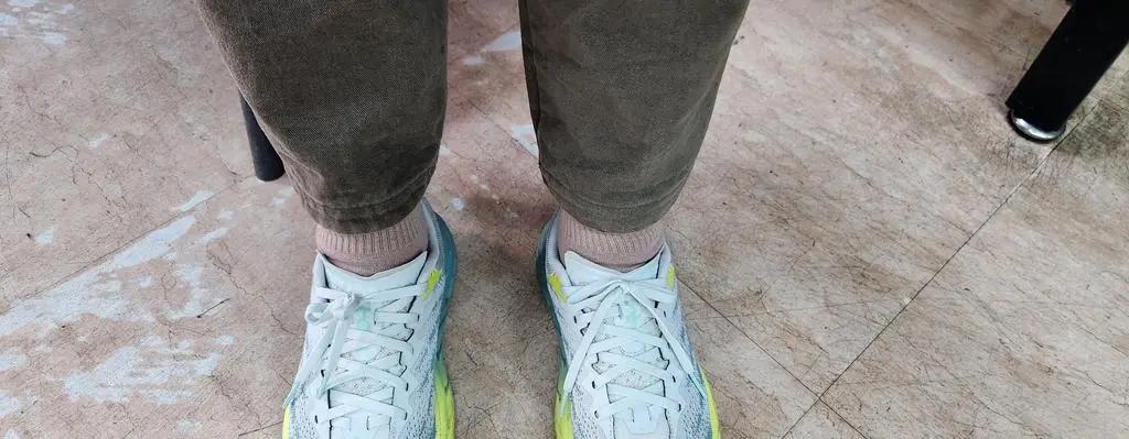 발이 작은편인데 xs사이즈가 있어서 너무 좋아요.
