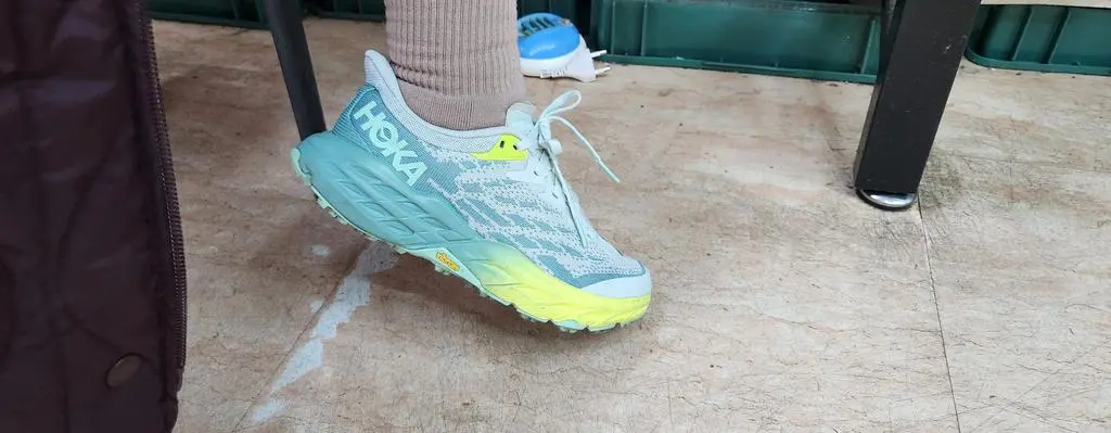 발이 작은편인데 xs사이즈가 있어서 너무 좋아요.
