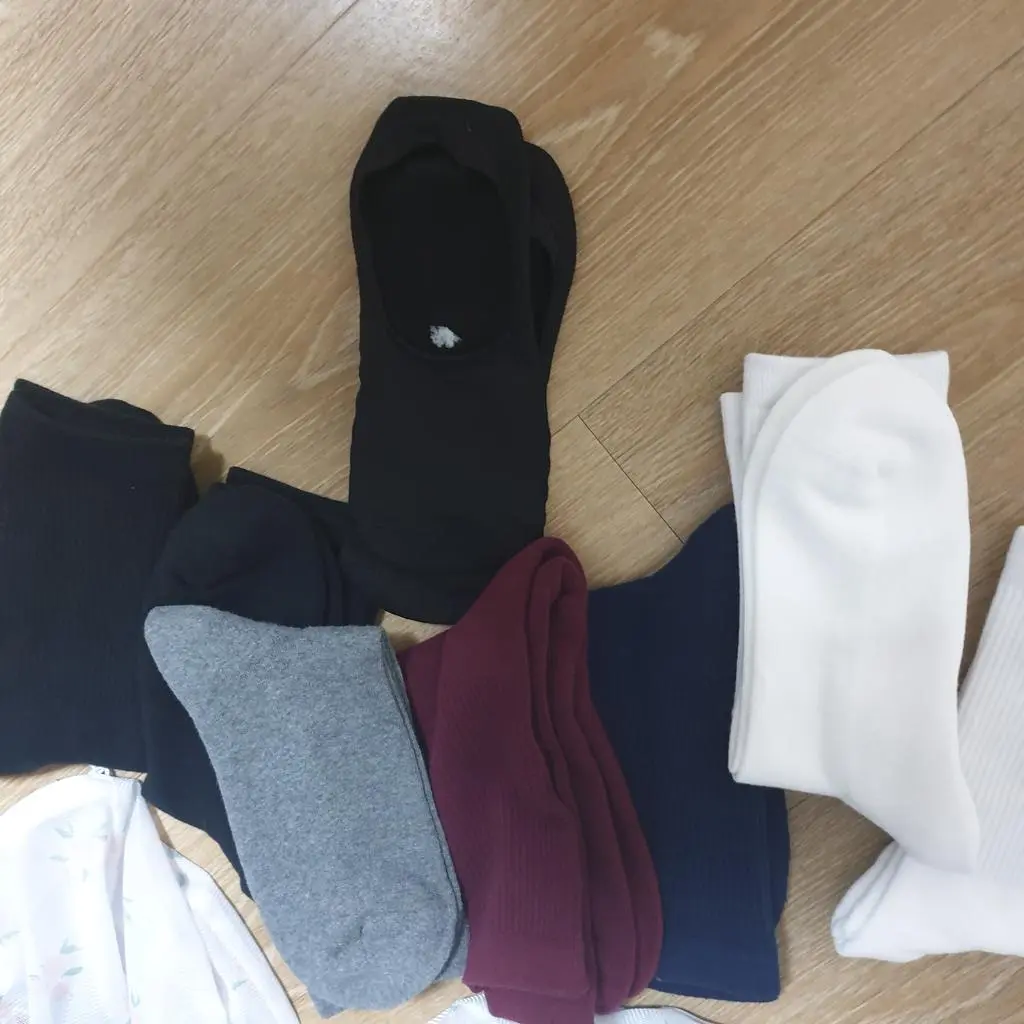 이게 다크그레이가 맞나요?
