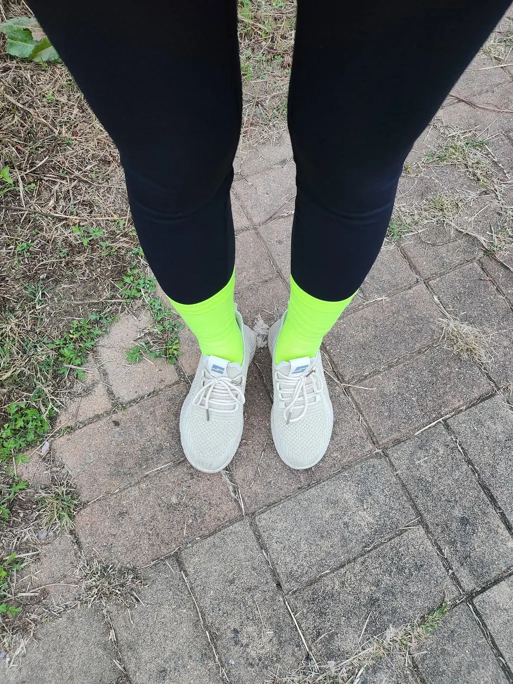 초보러너, 기존 양말을 신고 달렸더니 미끄러지고, 발바닥이 너무 아프더라고요. 인스타