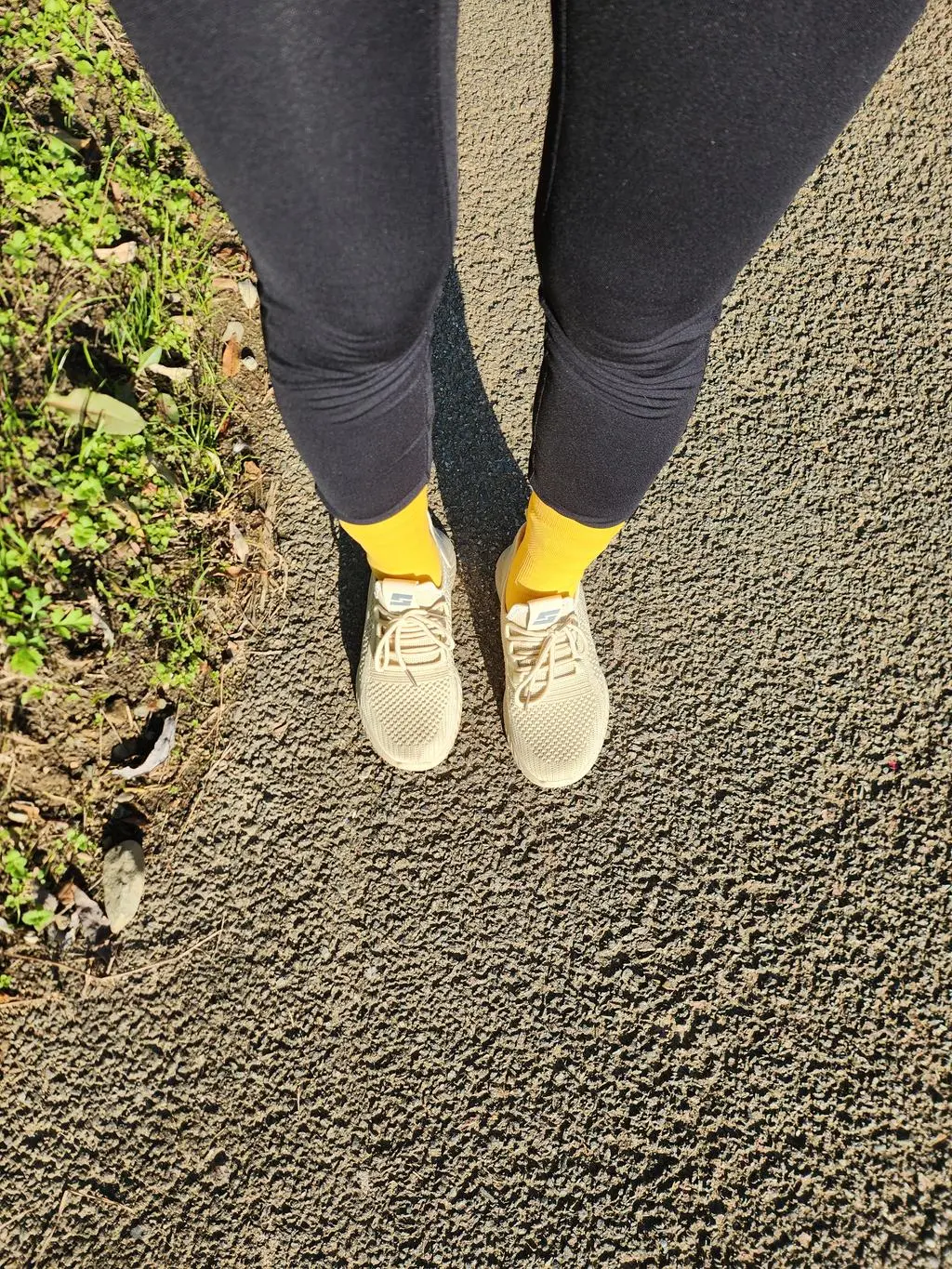 초보러너, 기존 양말을 신고 달렸더니 미끄러지고, 발바닥이 너무 아프더라고요. 인스타