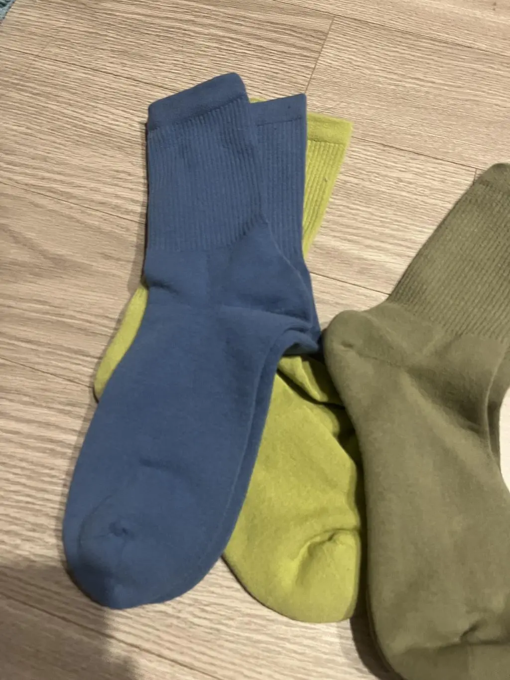 배송 진짜 빠르고, 색감도 예뻐요.
