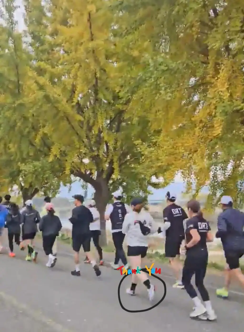 러닝하기에 딱 좋은  양말 같아요.
