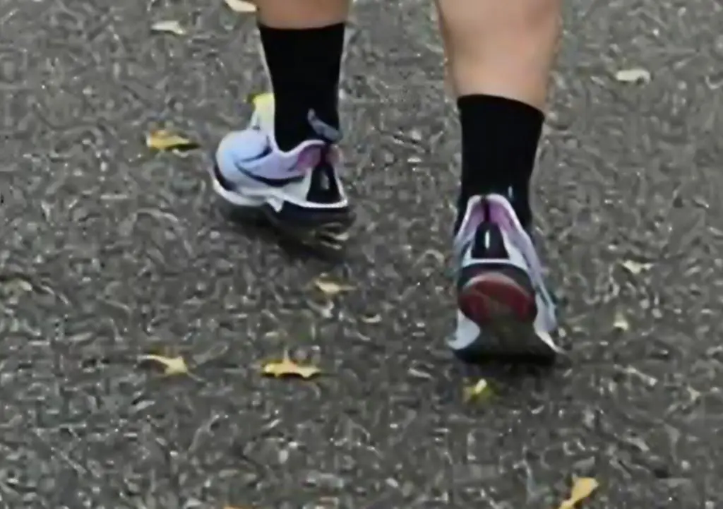 러닝하기에 딱 좋은  양말 같아요.
