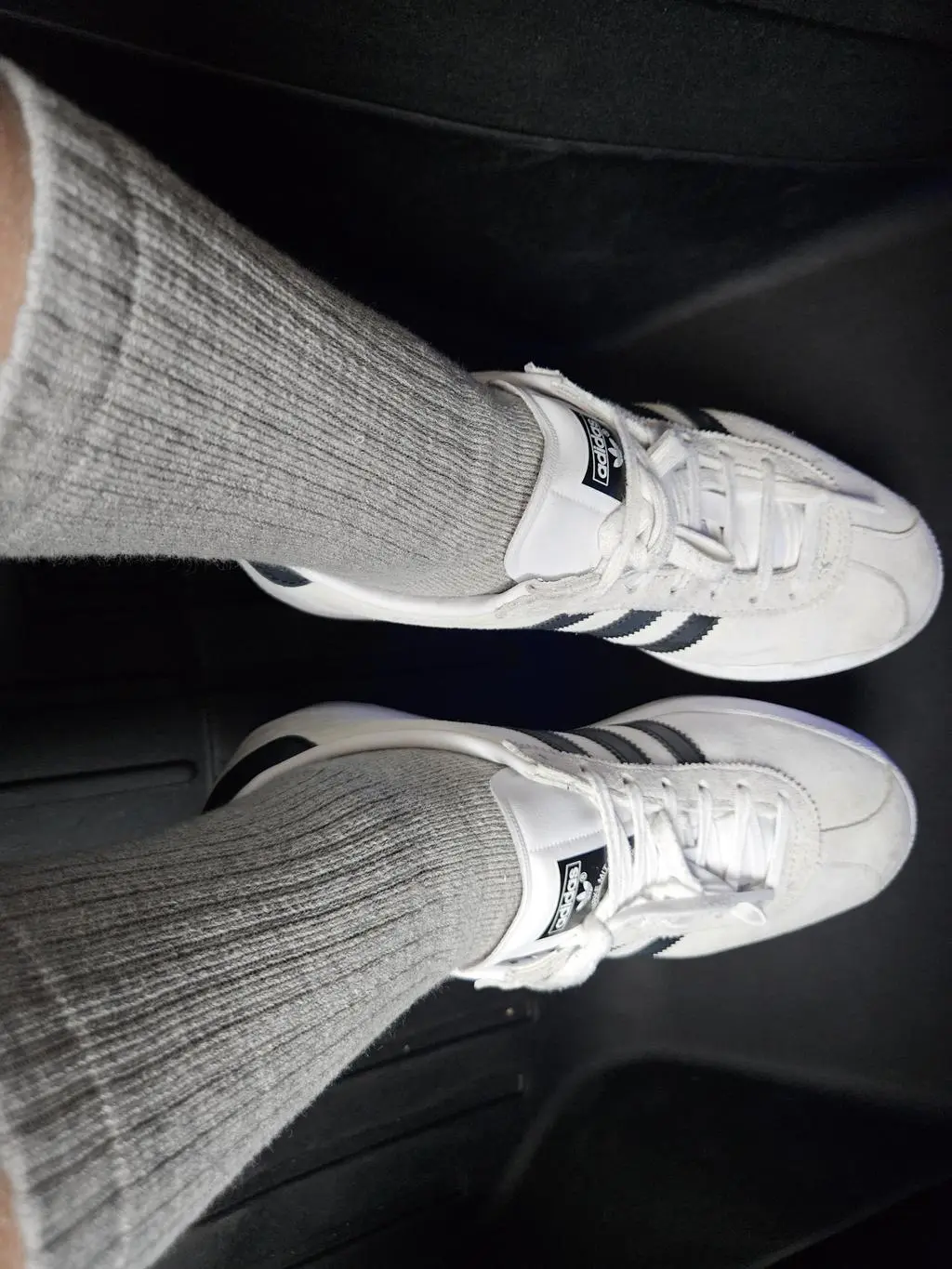 여름용 리투양말을 접하고 꽤 만족감이 높아서,
