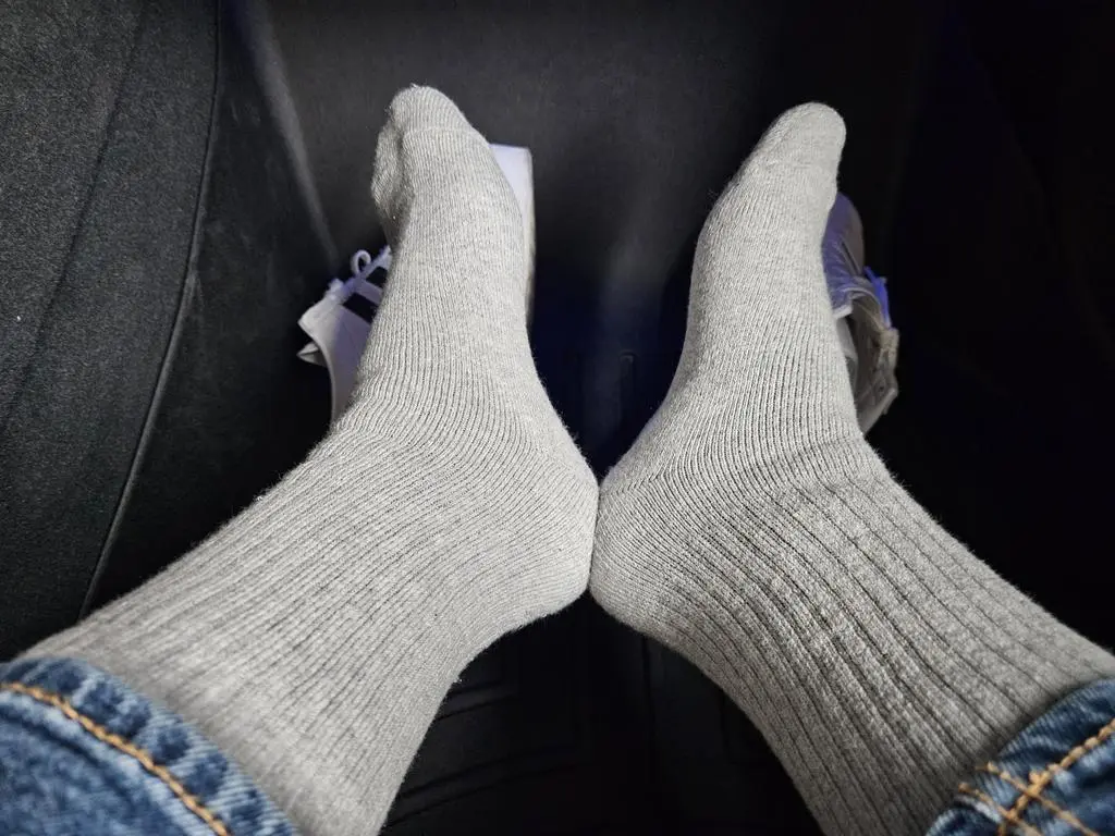 여름용 리투양말을 접하고 꽤 만족감이 높아서,
