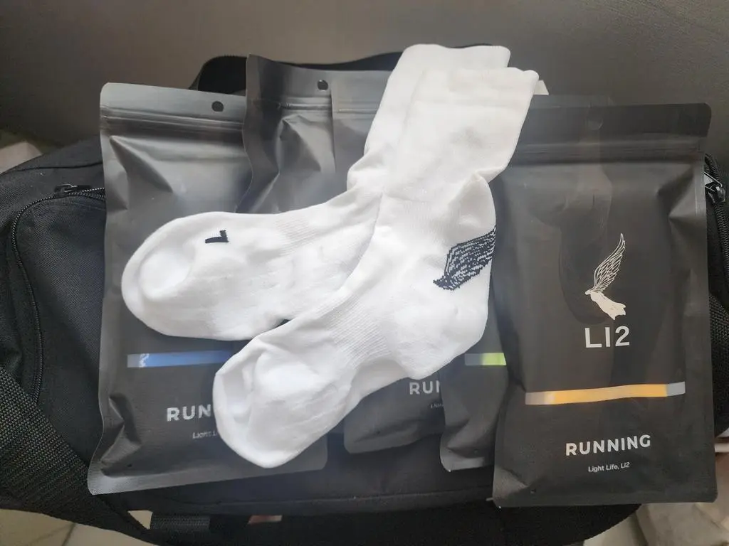 러닝양말 처음 신어봤는데 역시 다르네요.
