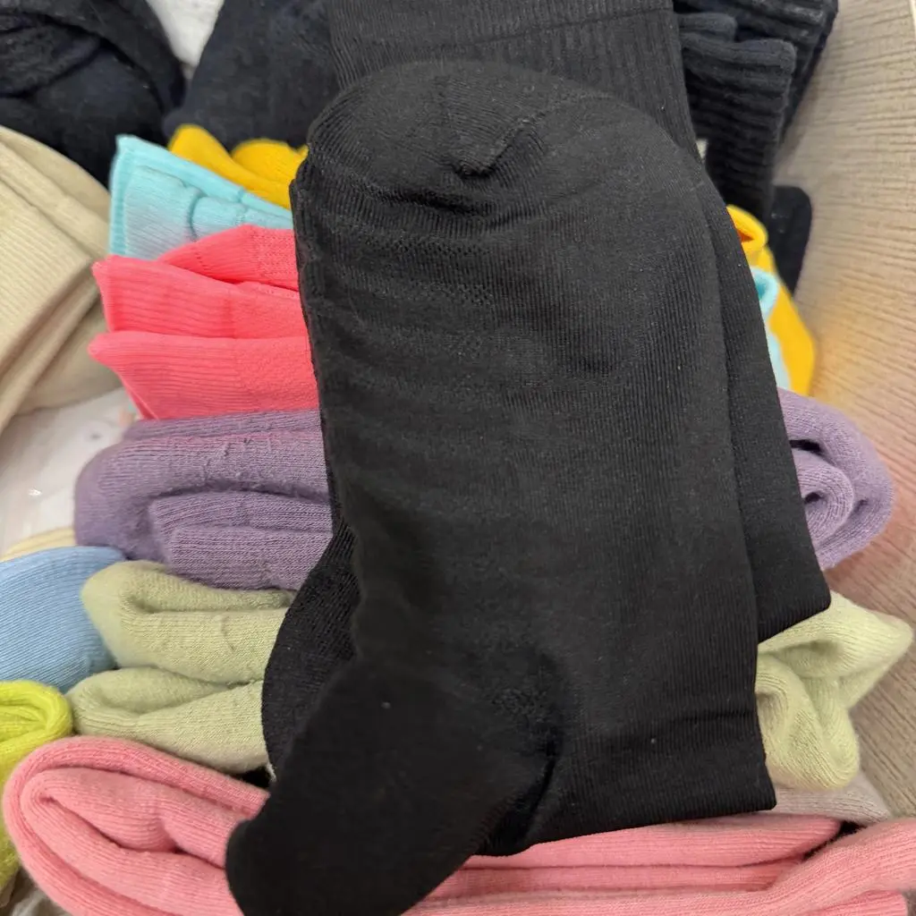 일반양말보다 사이즈가
