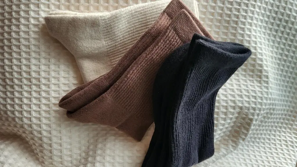 색상이 너무 많아서 행복한 고민 끝에 고른 인생양말~~
