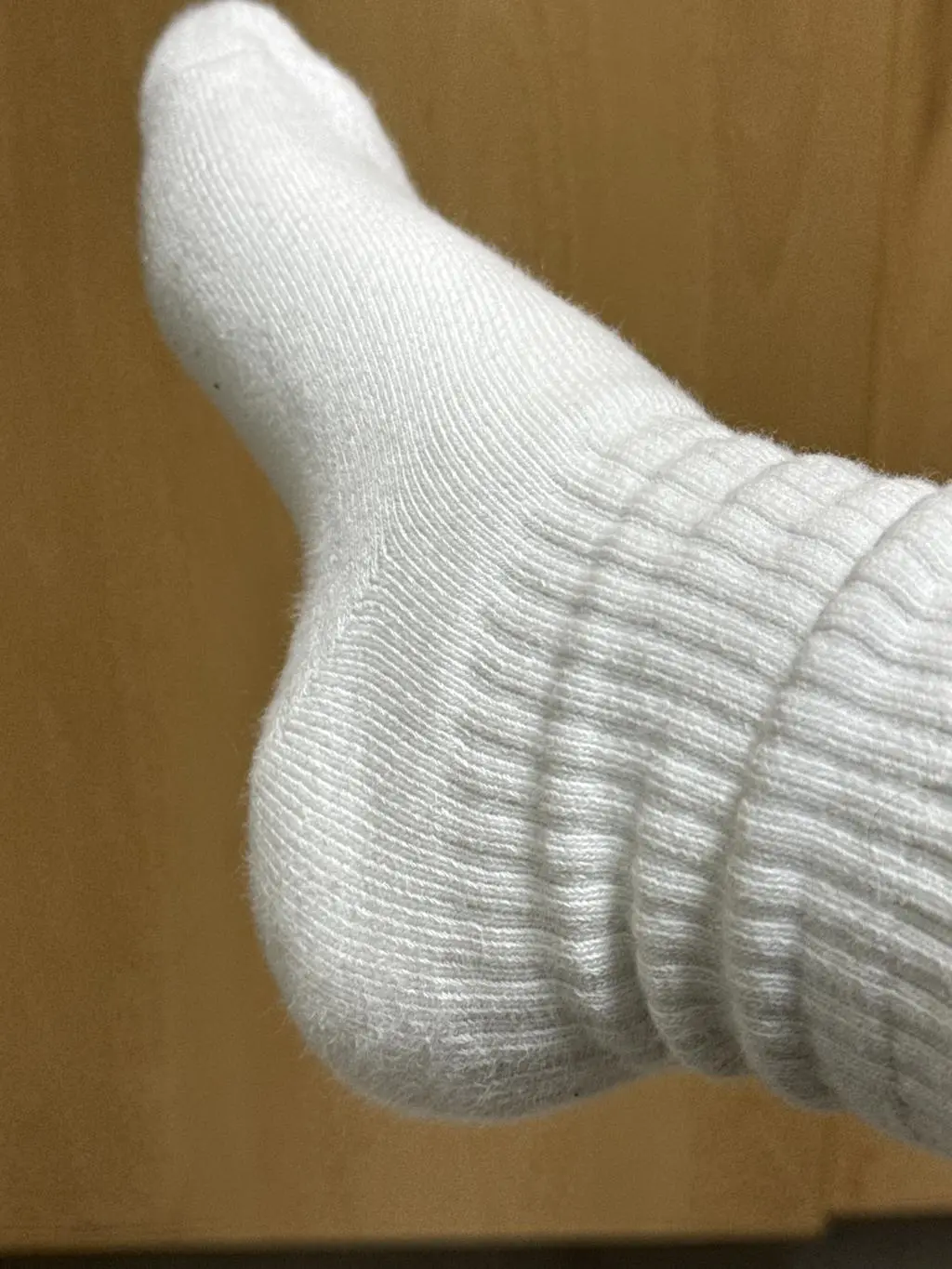 광고보고 때마침 양말이 필요해서 구매하게 되었습니다 !!
