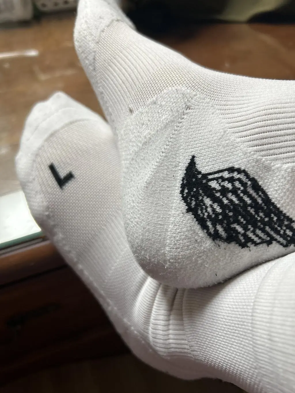 발을 촥 감싸주는 착용감이 너무 편하고 좋아요